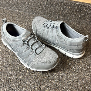 Skechers Air Cooled Memory Foam Womens Size 7 Gray Slip On Low Top Flat Shoe New
